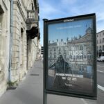 Affiche voie publique de la Métropole de Nancy pour annoncer les 40 ans du classement des trois places au patrimoine mondial de l'UNESCO